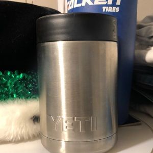 Yeti Can Holder
